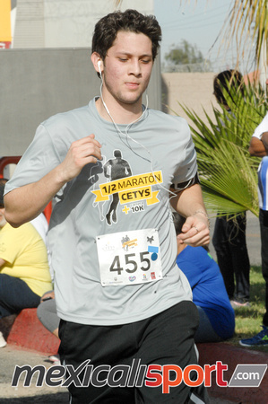 Medio Maraton CETYS-215
